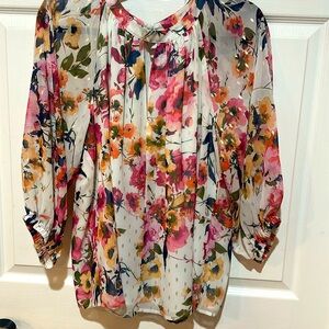 Never Worn Vince Camuto 3/4 Sleeve Floral Top Size 1X